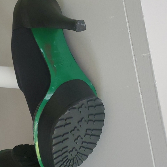 🎉HOST PICK🎉Donald Pliner high end high heels size 8 - Picture 4 of 7